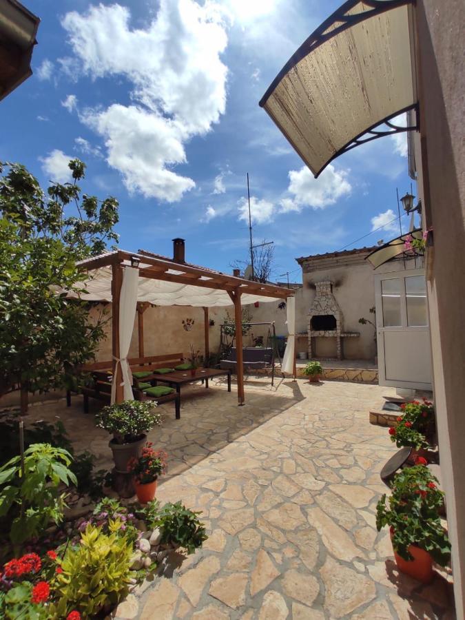 Apartmani Amans Pula Exterior photo